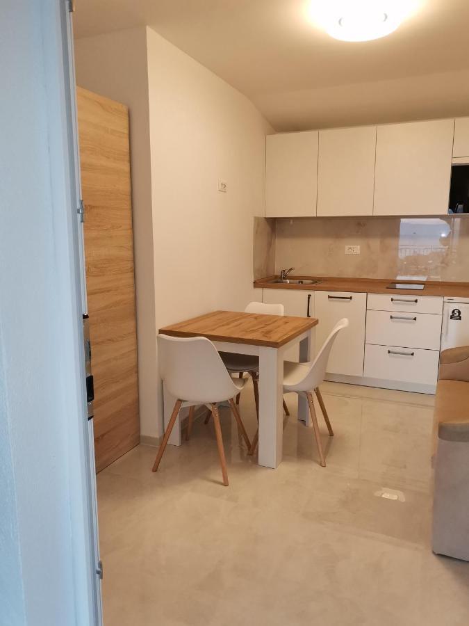 Apartment Luka Makarska Ngoại thất bức ảnh